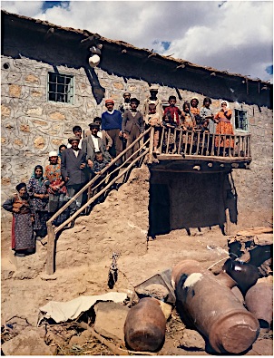 Living in tne past Armenians