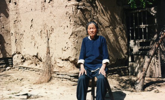 Renqiu nun