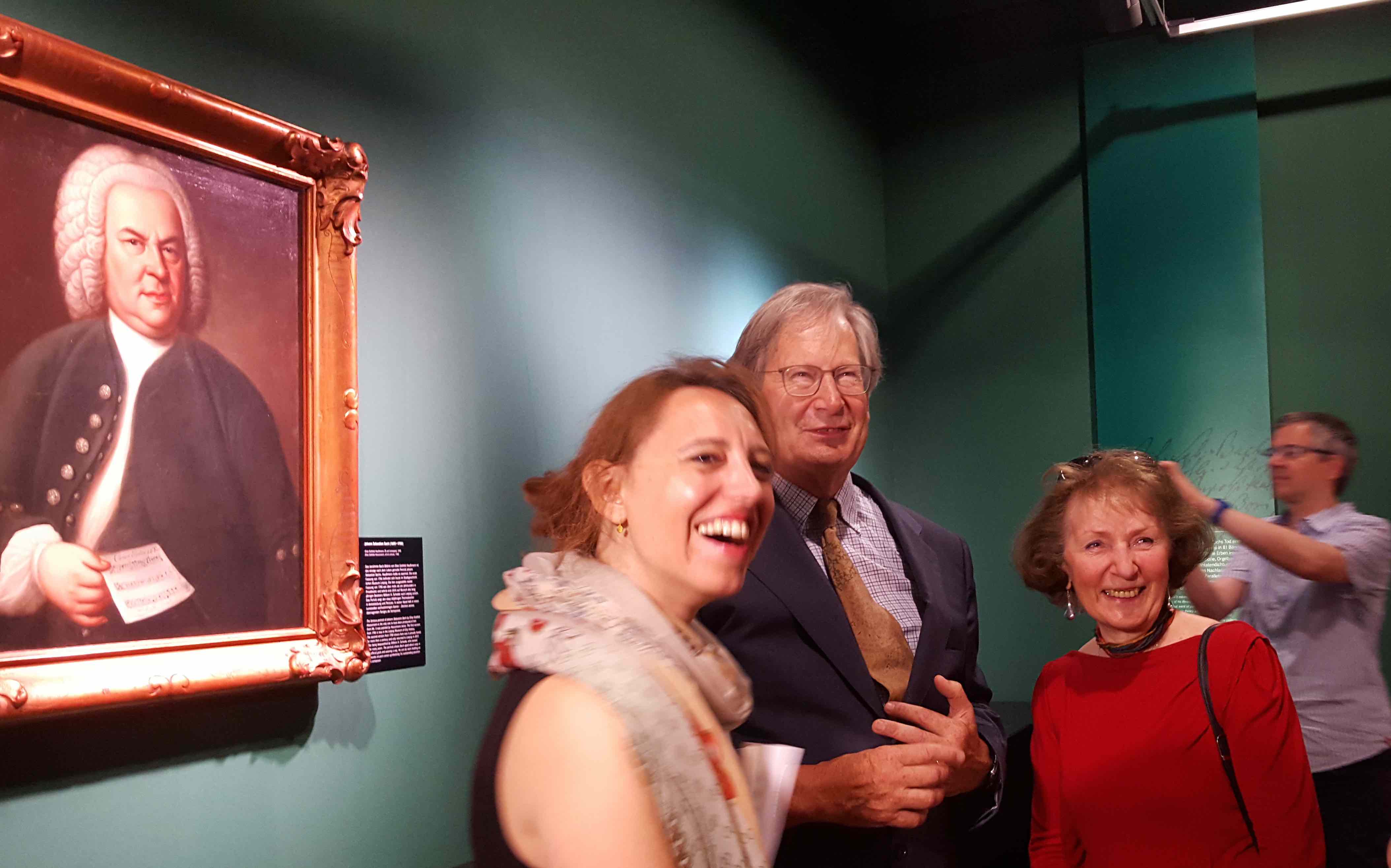 H with Bach painting