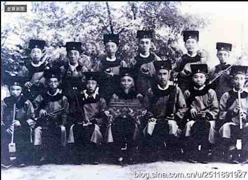 Confucian ritual in Hunan https://stephenjones.blog/2019/03/28/hunan-confucian-ritual/