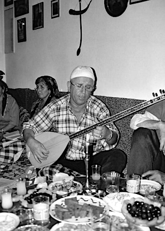 BB on baglama Sipos and Csaki